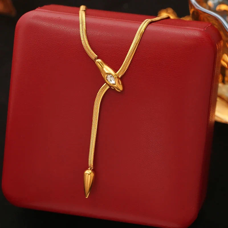 Détail du collier Elyne Éclat