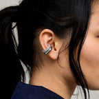 Vue 4 de l’ear cuff Oria