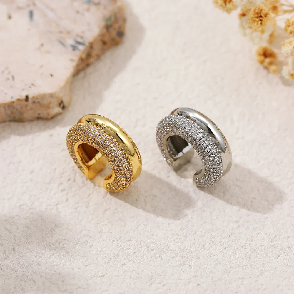 Vue 5 de l’ear cuff Oria